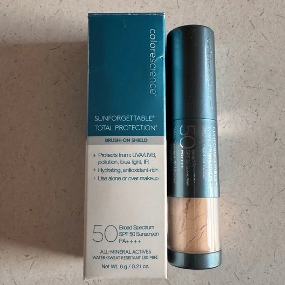 Colorscience -Sunforgetable Total Protection Brush On powder SPF 50 Fair - Picture 3 of 8